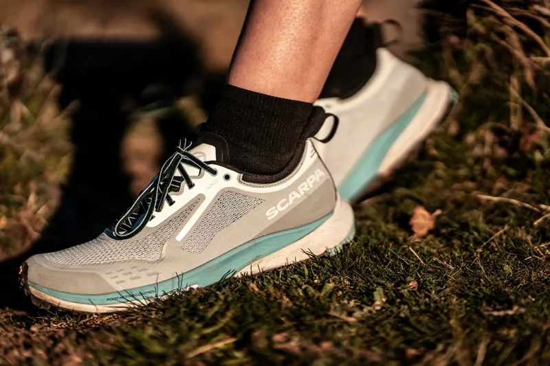 Scarpa Womens Golden Gate Kima RT Trail Running Shoes - Light Gray-Aruba Blue-8